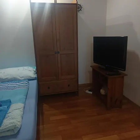 Carodejnicky Dvur Biskoupky
